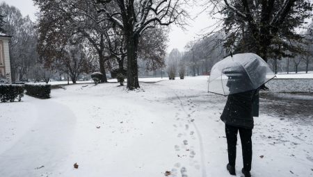 SNEG OKOVAO HRVATSKU Saobraćaj je u kolapsu, može li isto da očekuje Srbija? (FOTO)