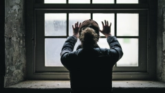 NE MOGU DA SE UDAM, MALA SAM! Maloletnica se spasla iz pakla ugovorenih brakova i trgovine ljudima