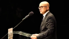 VUČEVIĆ OTKRIVA KADA SU VUČIĆA STAVILI NA NIŠAN Predsednik je znao da stavlja život na kocku...