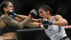 SUPER MAMA UNIŠTILA MMA ŠAMPIONKU! Julijana napravila najveće iznenađenje u istoriji borilačkog sporta, odmah nakon meča njen najbolji prijatelj je uhapšen! (VIDEO)