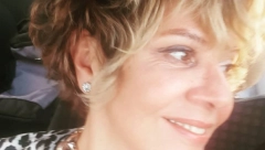 ZNAM MUŽEVE KOJI LJUBE OŽILJKE SVOJIM ŽENAMA Glumica se borila sa opakom bolešću, a sada je iznela sve detalje i otkrila koju je odluku donela u teškim trenutcima!