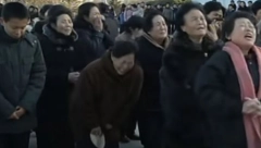 PREMINUO KIM JONG-DŽU Severna Koreja u žalosti, stižu venci saučešća