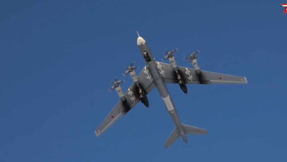 AMERIKANCI PODIGLI NUKLEARNE BOMBARDERE: Štite svoje saveznike svim sredstvima
