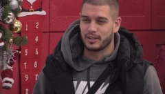 NA SVE NAČINE POKUŠAVA DA JE VRATI! Dejan nabrojao sve Daliline mane, pa ovime pokušao da joj ukaže da treba da se pomire