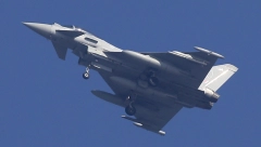 SRBIJA PREGOVARA SA BRITANCIMA? Tiče se nabavke 12 lovaca bombardera