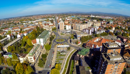MEŠTANI TRBUŠNICE SE PLAŠE ZA SVOJU BEZBEDNOST ''Oka nismo sklopili. Migranti kroz selo nosili telo ubijenog, pa lupali na vrata''