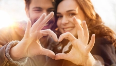 HOROSKOP ZA 8. JANUAR: Ovan će imati dosta poslovnih obaveza, pred Bikom su novi emotivni momenti, a Blizance očekuju problemi sa stomakom!