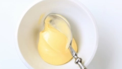 OVO JE OBAVEZNA NAMIRNICA ZA SVAKU POSNU SLAVU Otkrivamo vam tri načina kako da napravite domaći majonez!