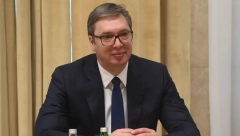 NAJUSPEŠNIJI DIPLOMCI DOBIJAJU UGOVOR O ZAPOSLENJU Predsednik Vučić sutra prisustvuje ceremoniji u Palati Srbija
