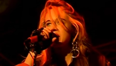 SADA JOŠ VIŠE LIČI NA MAJKU: Ćerka Anice Dobre potpuno promenila izgled, zrači lepotom