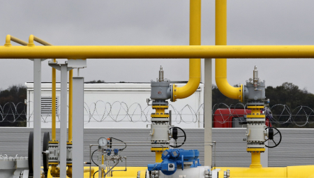 GORKA ENERGETSKA PILULA ZA EVROPU EU smanjila zavisnost od ruskih energenata - ipak, uvoz jednog goriva cveta