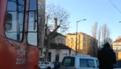 OVI TRAMVAJI SE UKIDAJU NA MESEC DANA Umesto njih uspostavlja se nova linija