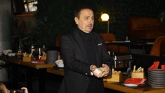 NIJE MOGAO VIŠE DA IZDRŽI Potresne vesti iz doma Kebe Kojića, žena se moli za njega i bodri ga!