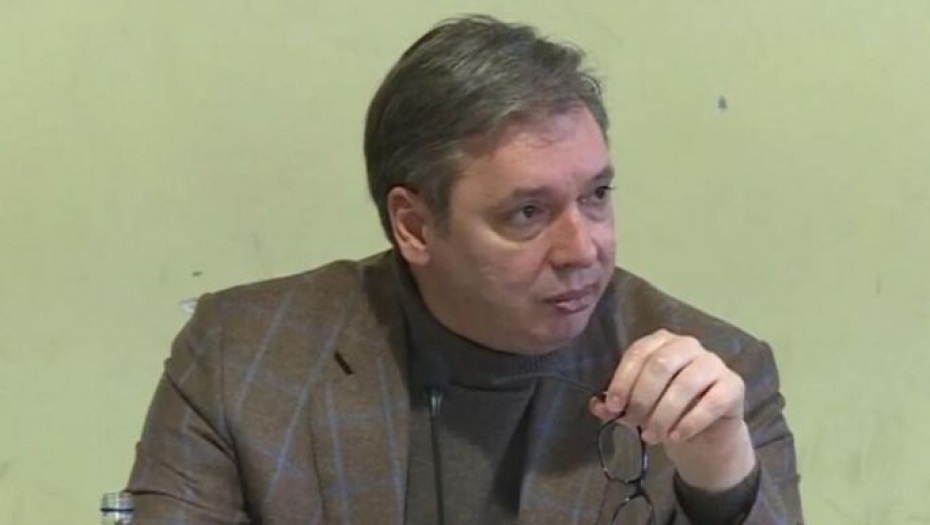 VUČIĆ ODBRUSIO PRVOM ČOVEKU PUTEVA SRBIJE "U Čačak si išao zbog pečenjare, nemoguće da sve moj kabinet treba da uradi"