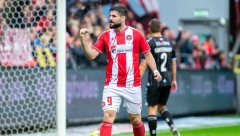 SRBIN JEDNIM POTEZOM POSTAO HIT U EVROPI, NAVIJAČI MU POSVETILI PESMU, ZVEZDA I PARTIZAN GA DOBRO UPAMTILI! Debitovao za reprezentaciju, bio najbolji strelac Superlige, a sada ponovo rešeta!