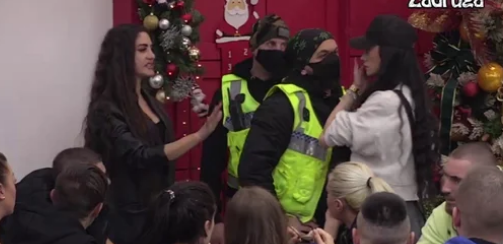 SUKOB SE NASTAVLJA! Tara i Anđela u nikad žešćem okršaju, pale teške reči i uvrede, Mateja se momentalno umešao!