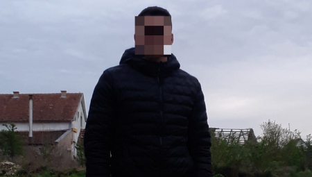 SUROVO UBISTVO! Parketar izbo Olgicu nožem zbog para!