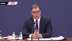 PREDSEDNIK POTVRDIO Penzionerima 20.000, a zdravstvenim radnicima 10.000 dinara pomoći