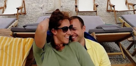 OSTAVIO ŽENU I DECU GODINAMA PRE RAZVODA Komšije razapele pevača: Takvi su najgori!