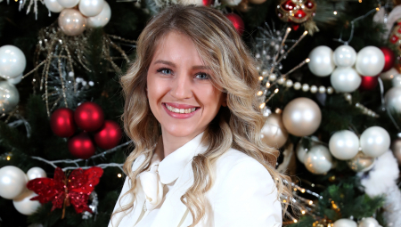 NARODNA POSLANICA DIJANA RADOVIĆ ZA ALO! Da sa osmehom i entuzijazmom započnemo Novu godinu