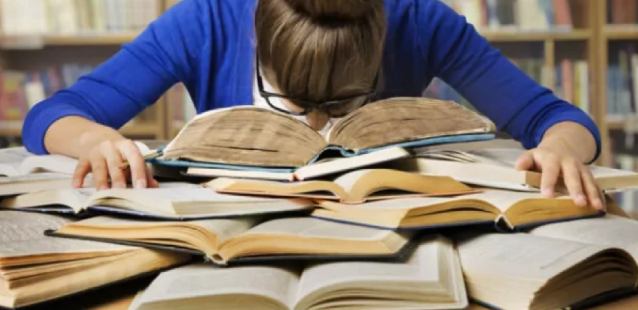 DA MU NAPLATE KAZNU BANKROTIRAO BI Posle 60 godina vratio knjigu u biblioteku