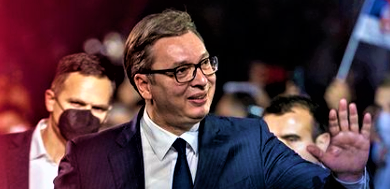 Vučić poručio: Nastavićemo, još jače, i u 2022. godini!