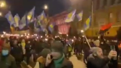 MARŠ NACISTA U KIJEVU Slavili rođendan Stepana Bandere koji se borio uz Hitlera! (VIDEO)