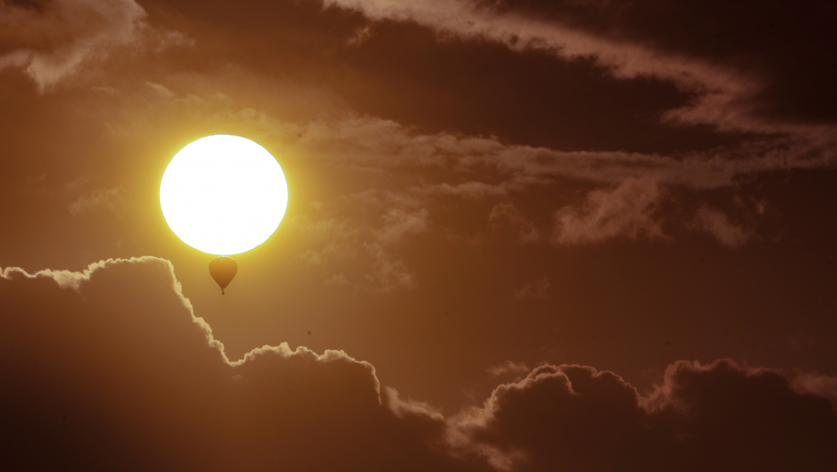 ŠOK MEĐU OBLACIMA Nakon što je putnica izašla iz avionskog toaleta radnici pozvali policiju