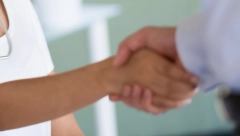 Da li je neko dominantna osoba ili ima manjak samopuzdanja: Način na koji se rukujemo otkriva dosta o našoj ličnosti