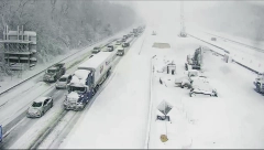 U JAPANU SNEG Neuobičajeno dugo trajanje snežnih padavina u Tokiju