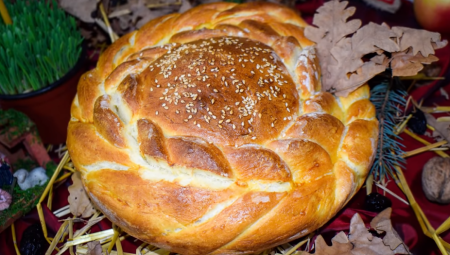 SRBI SU ZABORAVILI OVU TRADICIJU Evo šta se stavljalo u česnicu umesto parice