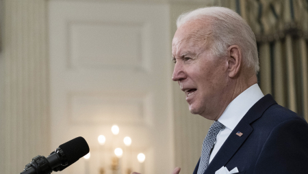 BAJDENOVA ADMINISTRACIJA IMA NOVI PLAN Narednih šest meseci ključni za Ameriku