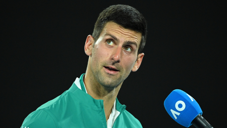 NOVAK JE ZA VAS POLITIČKI PIJUN! Amerikanac začepio usta Australijancima!