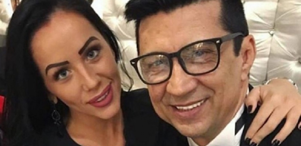 "ONA JE MENI HTELA DA POKLONI ZUBE, A JA NJOJ GRUDI" Voditelj ljubi 25 godine mlađu, OTKRIO DETALJE BRAKA