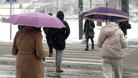 KAKVO ĆE VREME BITI ZA NOVU GODINU? Živa u termometru pada na -8, a onda sledi još veći šok