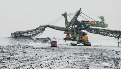 OGLASIO SE EPS POVODOM INFORMACIJA NA DRUŠTVENIM MREŽAMA Vesti o požaru na bageru u rudarskom basenu ''Kolubara'' nisu tačne!