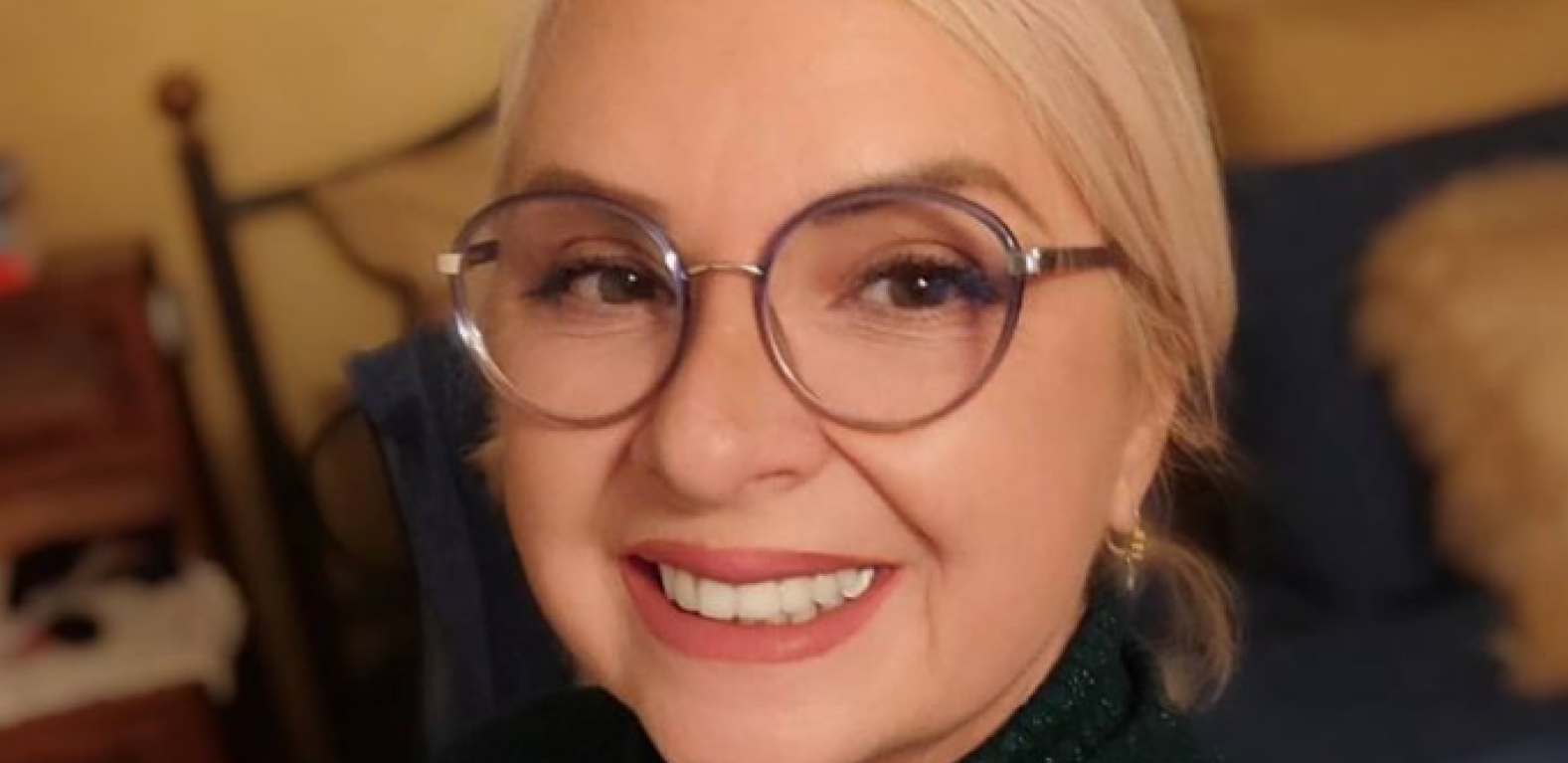 NESVAKIDAŠNJA SCENA NA AERODROMU U SPLITU! Supruga pokojnog pevača potresnom objavom sve rastužila (FOTO)