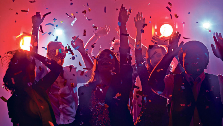Znaju da se provedu: Tri znaka Zodijaka koja su uvek za zabavu