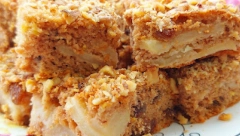 LEPŠI OD TORTE Sjajan voćni kolač, fantazija ukusa i mirisa (VIDEO)
