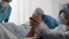 ŽENA ZBOG TRUME NA POROĐAJU ZABORAVILA JEZIK KOJIM JE GOVORILA: Samo je nestalo, a lekari nemaju objašnjenje