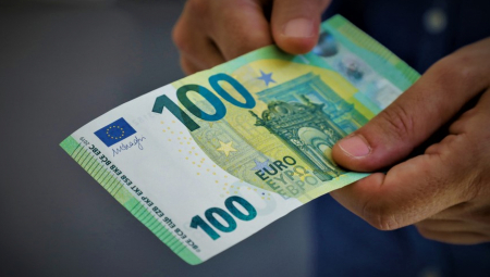 NIJE VAS SRAMOTA DA PONUDITE TAKVU PLATU? Oglas za posao zapalio društvene mreže, svi se pitaju - zašto tako?