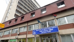 DEVOJČICA (16) UMRLA OD KORONE! Lekari upozoravaju: Omikron jeste blaži, ali ga nikako ne treba potceniti!