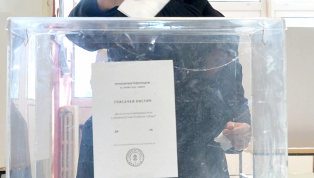 REZULTATI REFERENDUMA Vučić objavio: Izglasane Ustavne promene