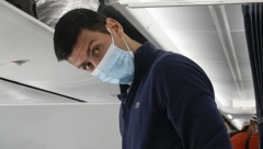 NOVAK U "ZATVORU" STEKAO PRIJATELJA Đoković otkrio koga jedva čeka da vidi u Americi