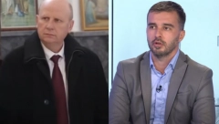 LETI PERJE KOD LAŽNIH EKOLOGA Mlađan udario na Manojlovića