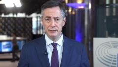 DEJVID MEKALISTER POVODOM REFERENDUMA: Pozdravljam odluku građana Srbije !