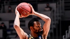 VELIKA VEST ZA CRNO-BELE Panter razgalio "grobare": Ostajem u Partizanu