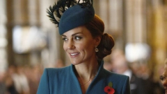 KEJT MIDLTON SNIMLJENA KAKO SE SPUŠTA  NIZ TOBOGAN: Tip - top sređena, kao sa kraljevskog dvora, mnogi su se pitali kako je prošla kroz obruč