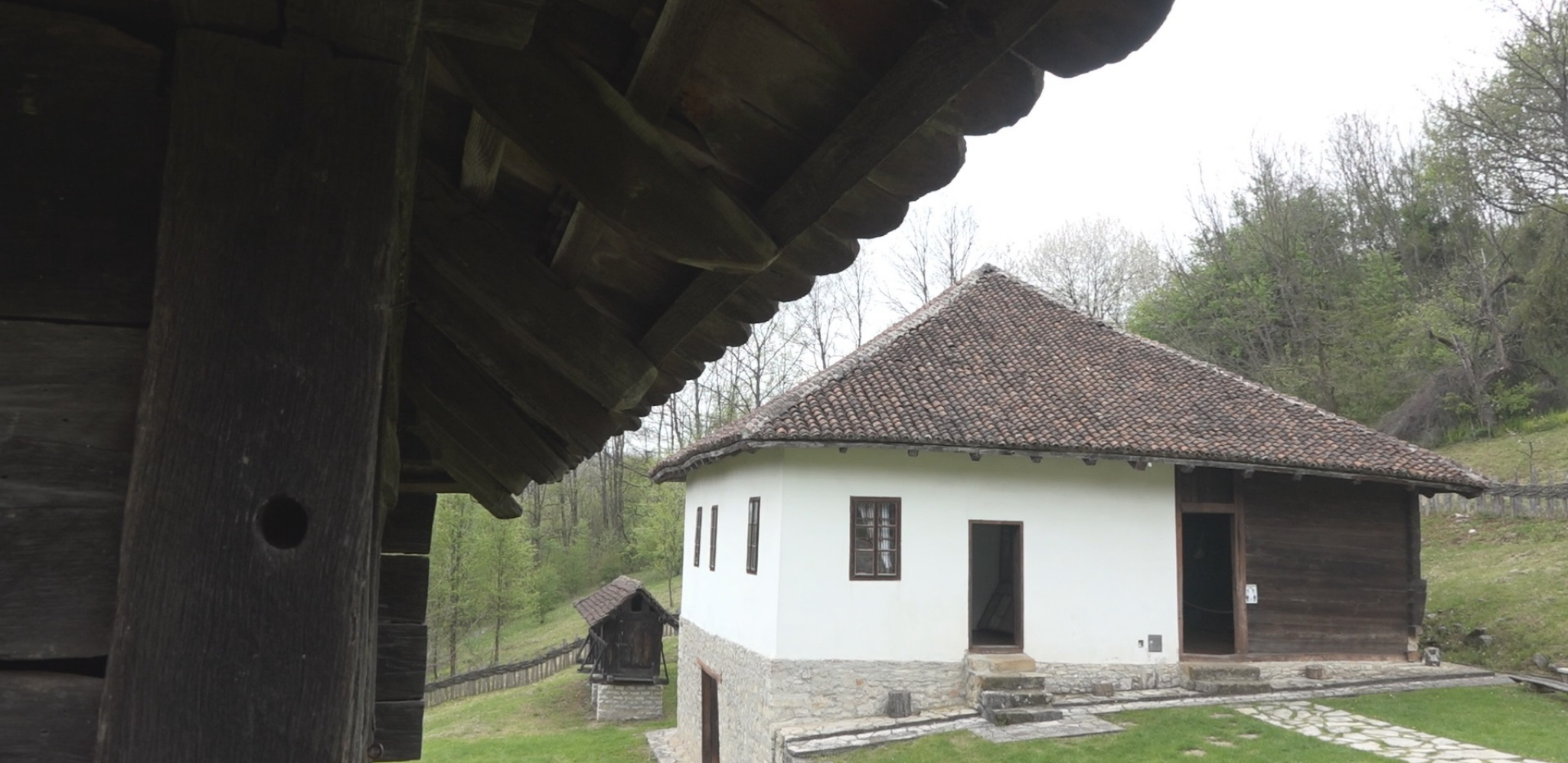 OVO JE KUĆA U KOJOJ JE ROĐEN SLAVNI SRPSKI VOJKOVOĐA "Ima jedno verovanje koje se vezuje za ognjište..."