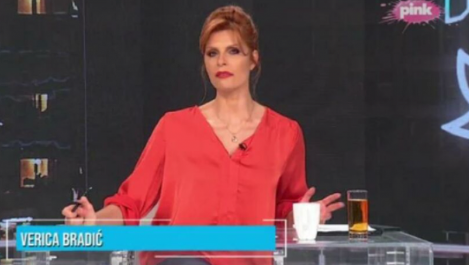 VERICA BRADIĆ KRIJE SUPRUGA KAO ZMIJA NOGE Voditeljka retko priča o privatnom životu, a sada je konačno jasno i zašto je tako!